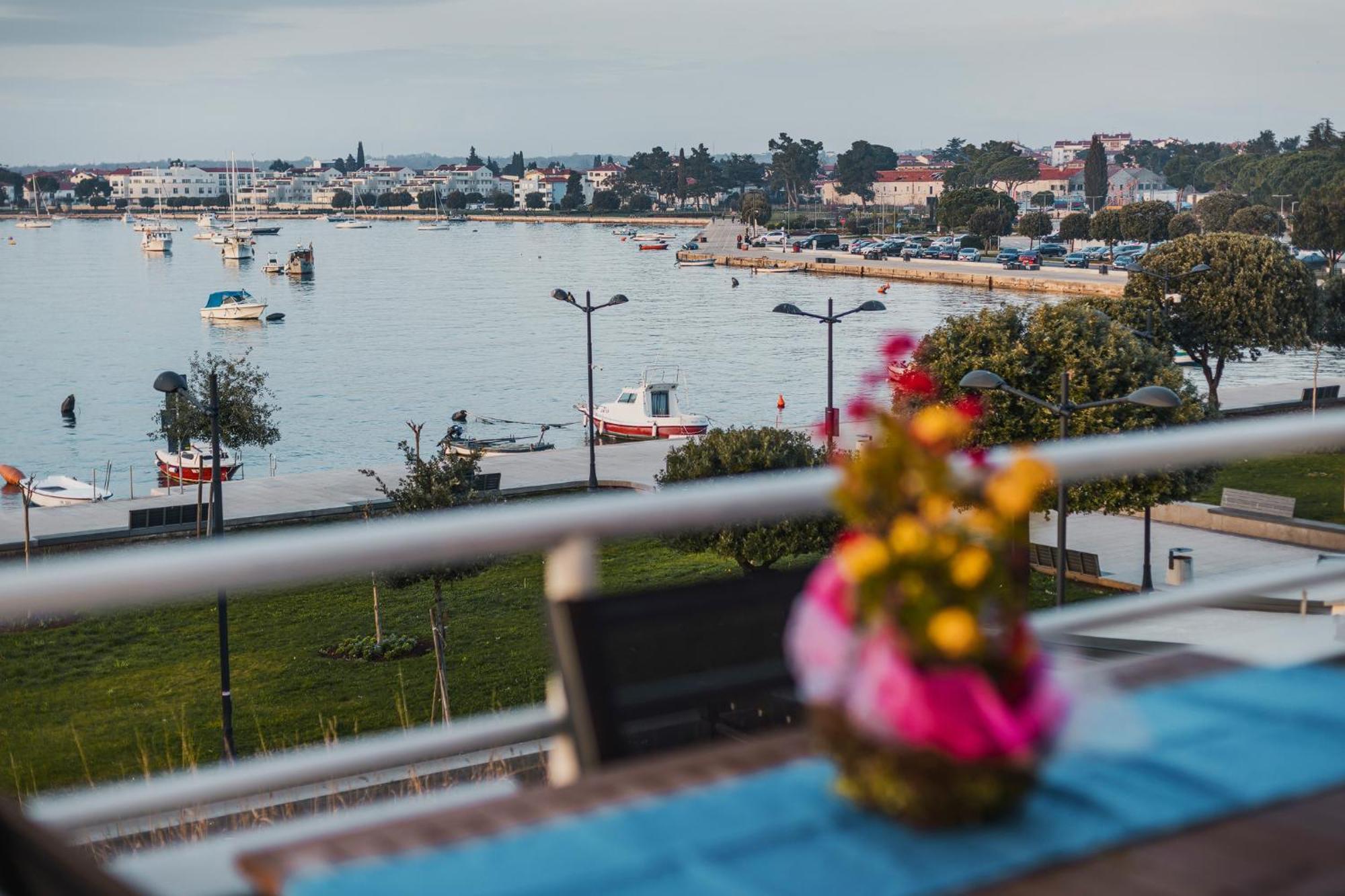 Bluemarine Apartment Umag Bagian luar foto