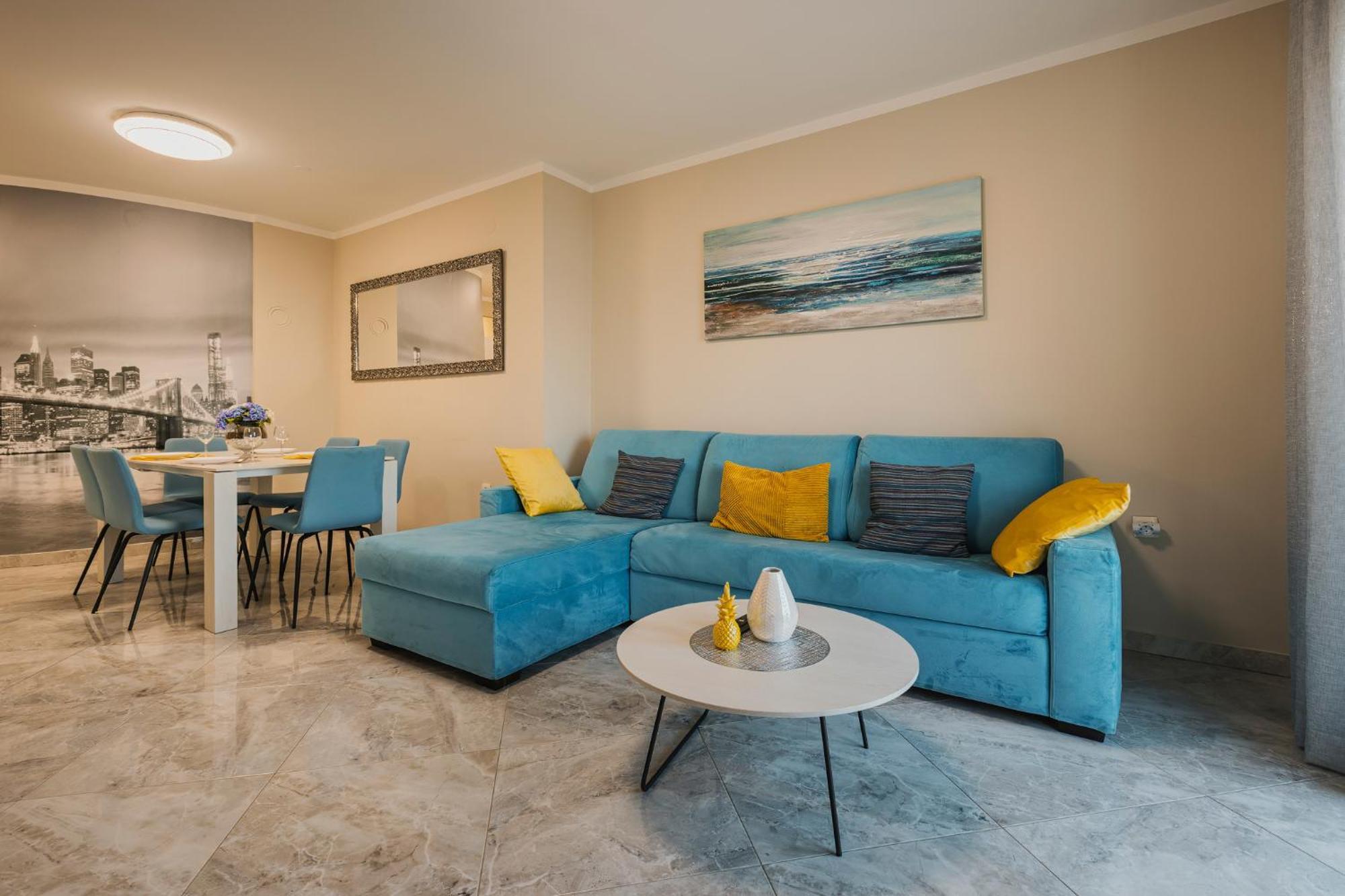 Bluemarine Apartment Umag Bagian luar foto