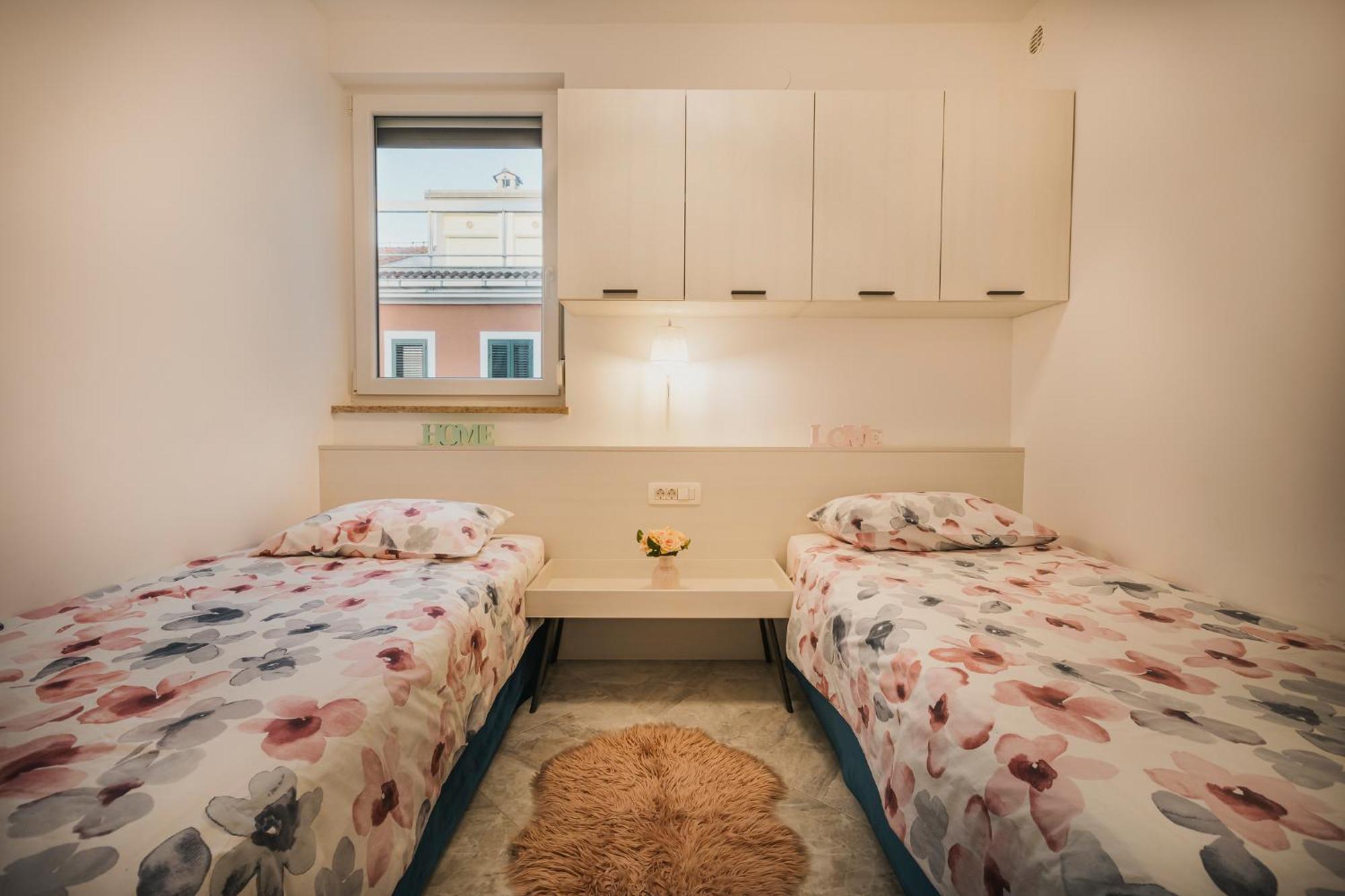 Bluemarine Apartment Umag Bagian luar foto