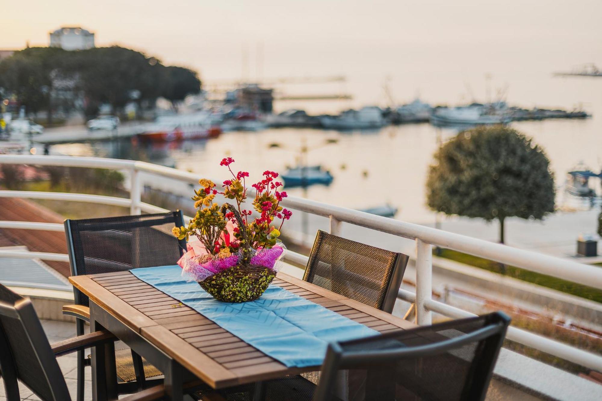 Bluemarine Apartment Umag Bagian luar foto