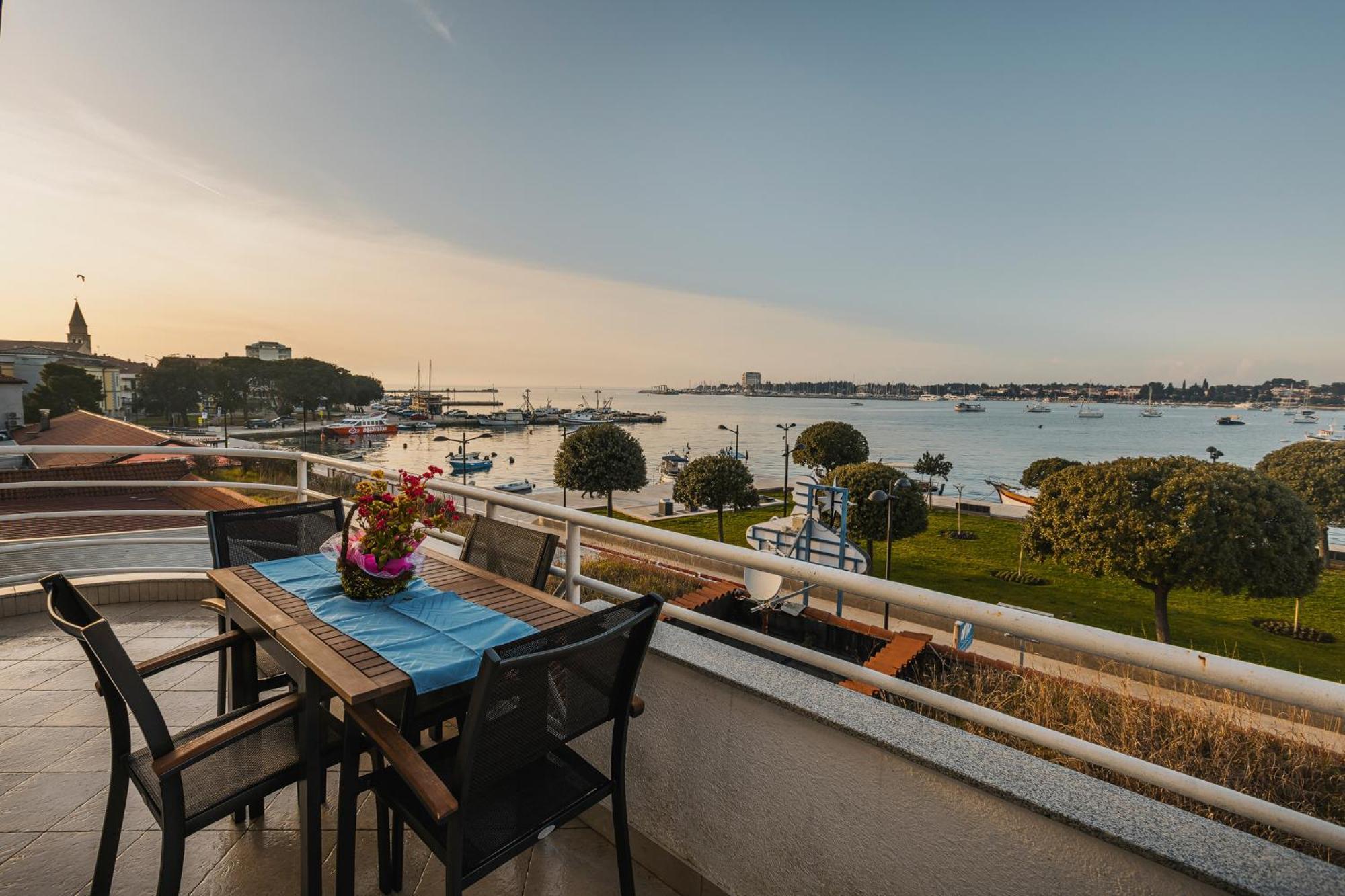 Bluemarine Apartment Umag Bagian luar foto
